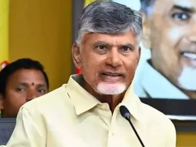 పథకాలు ఇవ్వడమే కాదని ప్రజల  ఆదాయాలను పెంచడమే ముఖ్యమని చంద్రబాబు  స్పష్టం చేశారు